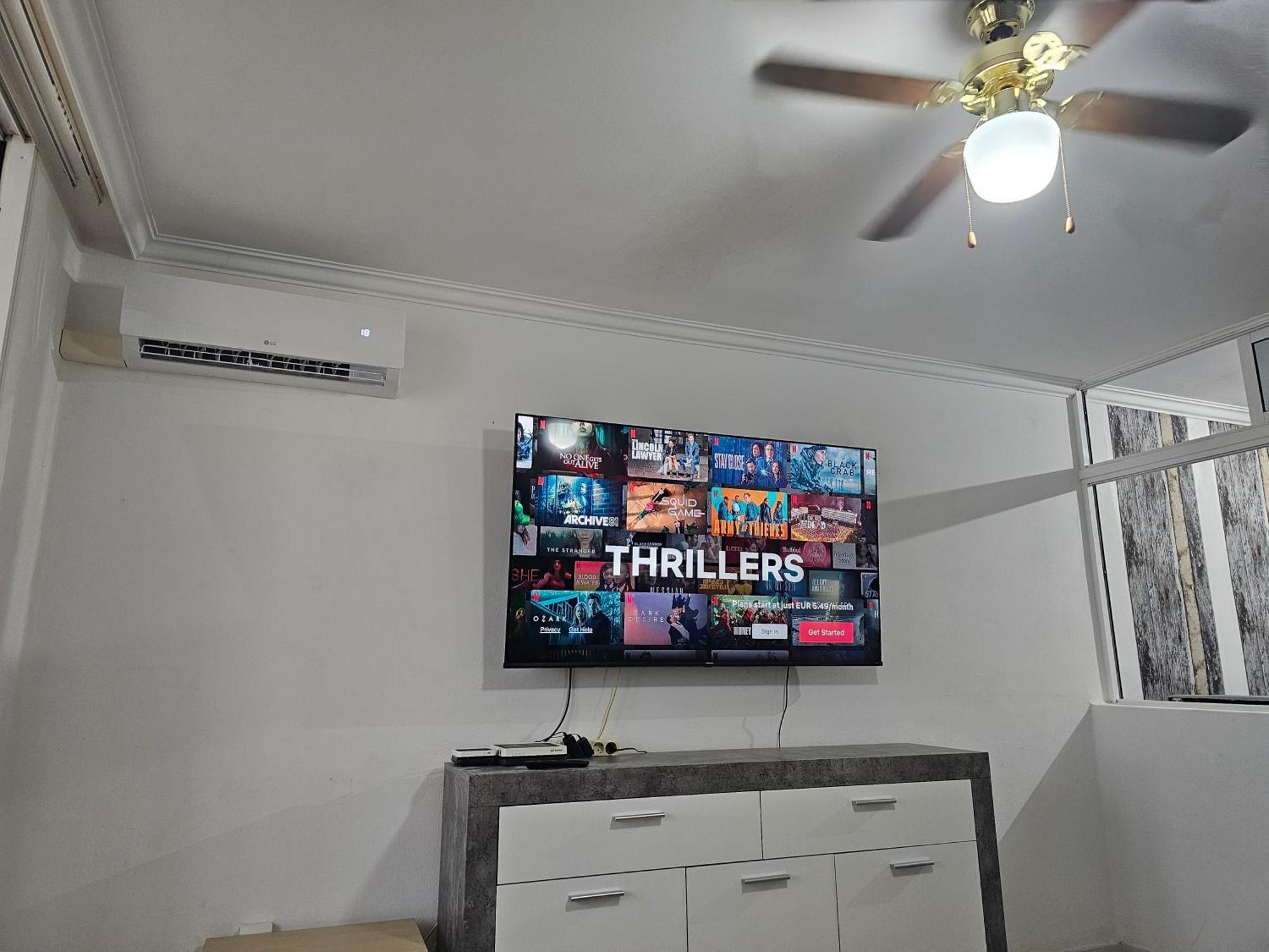 Cozy Studio, Aircon And 3 Pools Сан Мигел де Абона Екстериор снимка