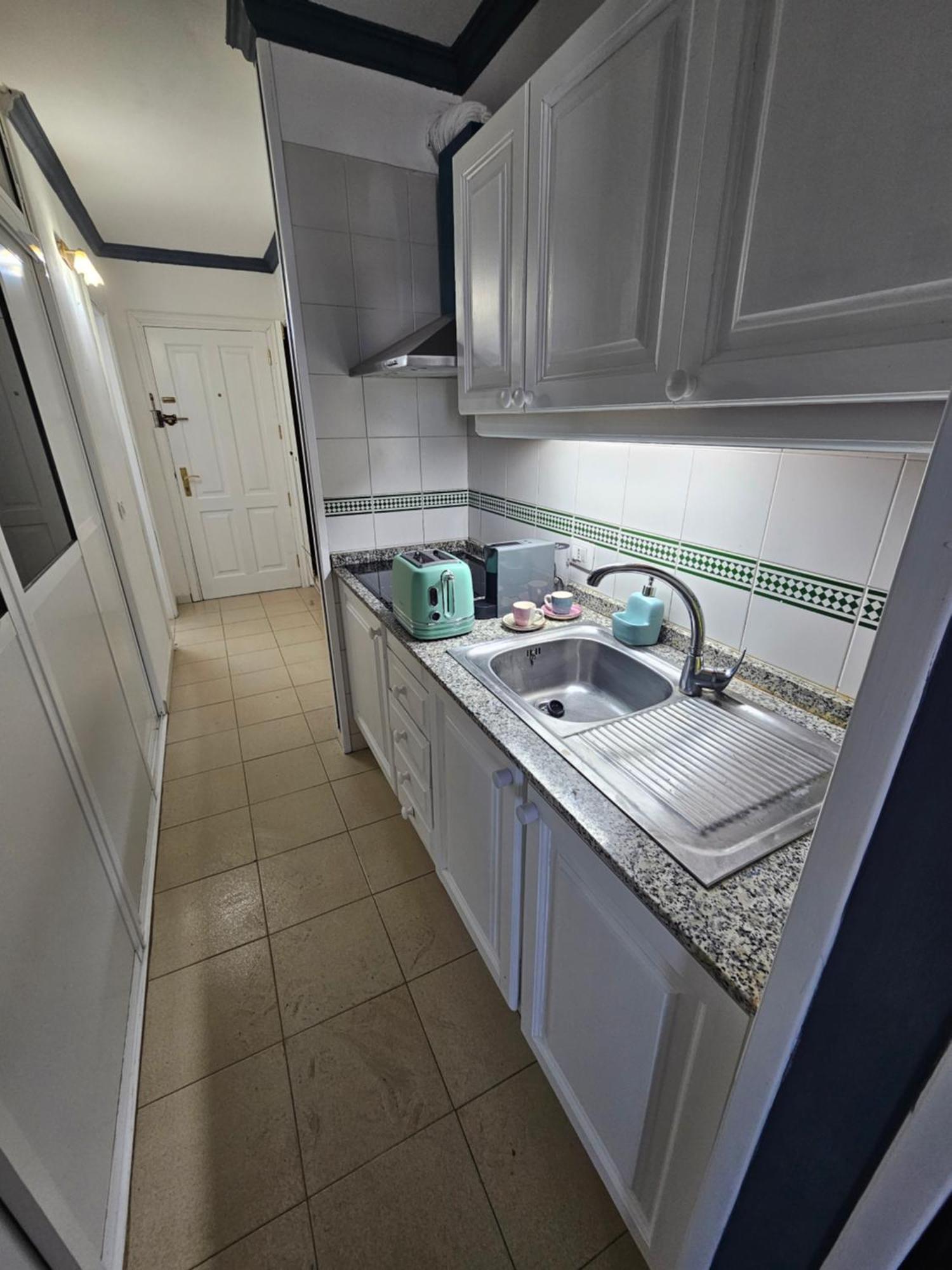 Cozy Studio, Aircon And 3 Pools Сан Мигел де Абона Екстериор снимка